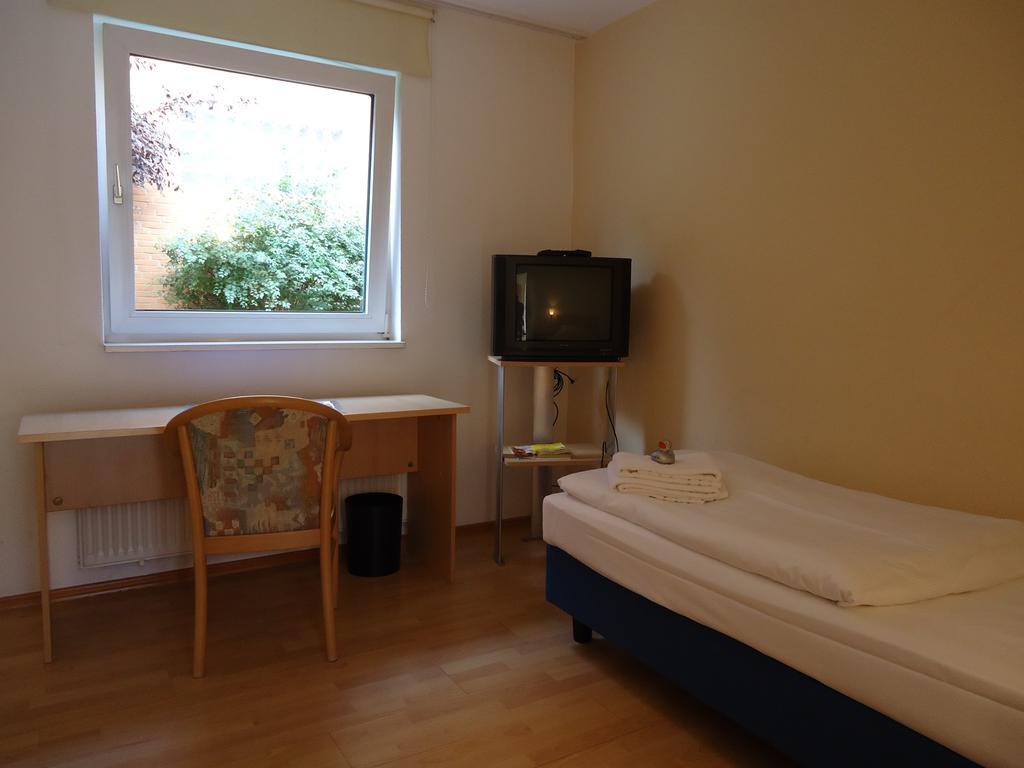 Vahrenwalder Hotel Hannover Esterno foto